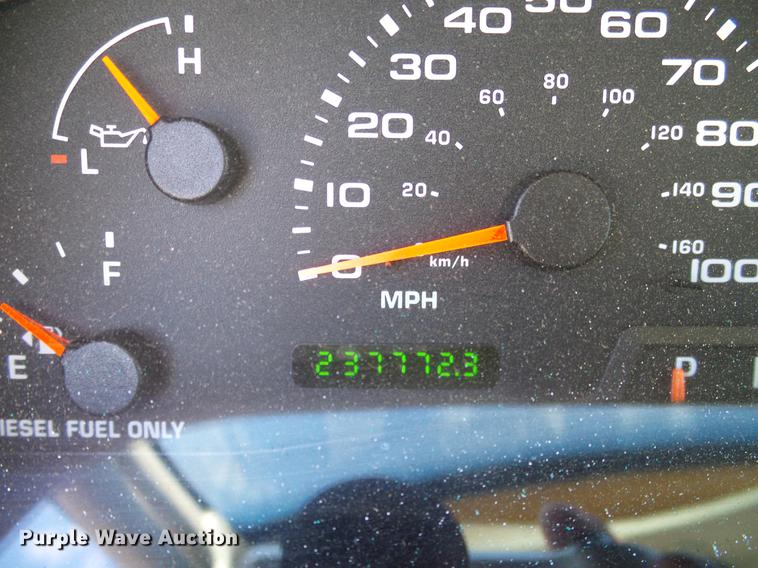 image for item DC2236 2004 Ford F350 Super Duty SuperCab utility bed pickup truck