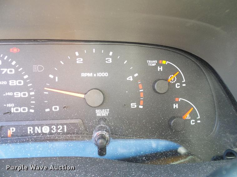 image for item DC2236 2004 Ford F350 Super Duty SuperCab utility bed pickup truck