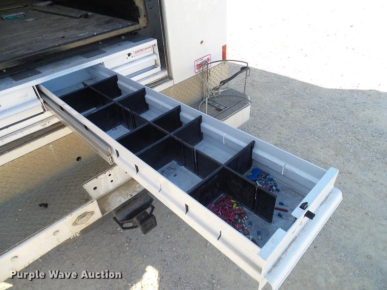 image for item DC2236 2004 Ford F350 Super Duty SuperCab utility bed pickup truck