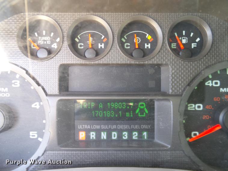 image for item DC2237 2010 Ford F550 SuperCab utility bed truck