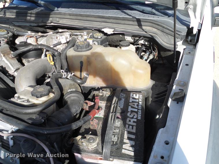 image for item DC2237 2010 Ford F550 SuperCab utility bed truck