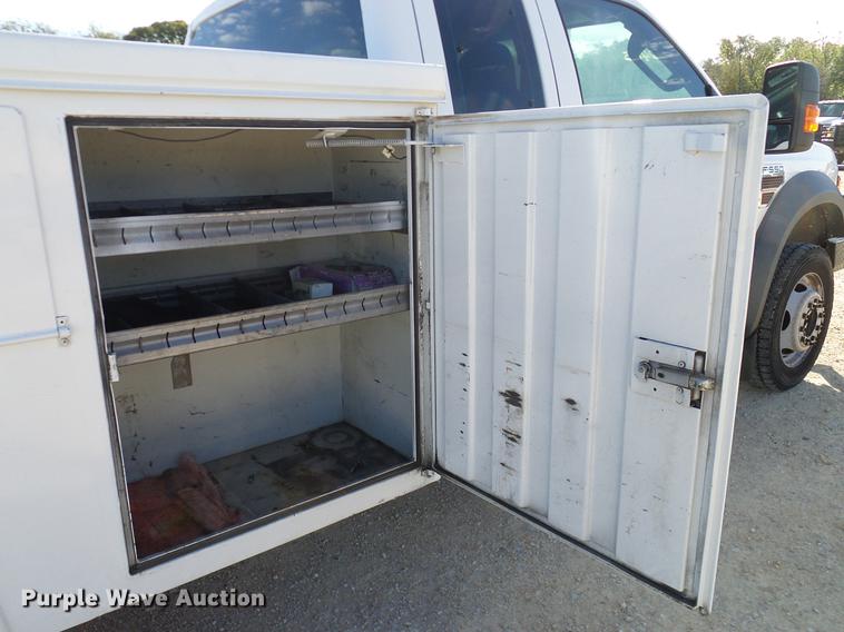 image for item DC2237 2010 Ford F550 SuperCab utility bed truck