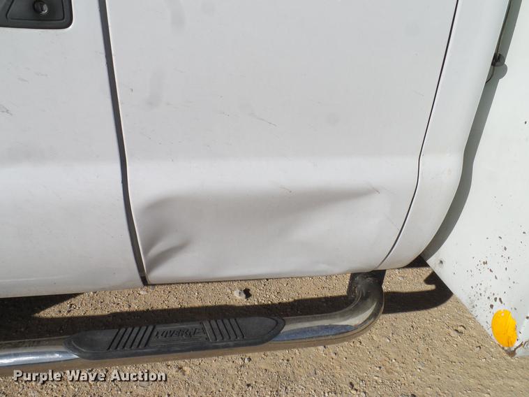 image for item DC2237 2010 Ford F550 SuperCab utility bed truck