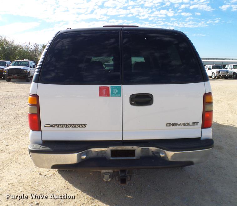 image for item DC2238 2001 Chevrolet Suburban K2500 SUV