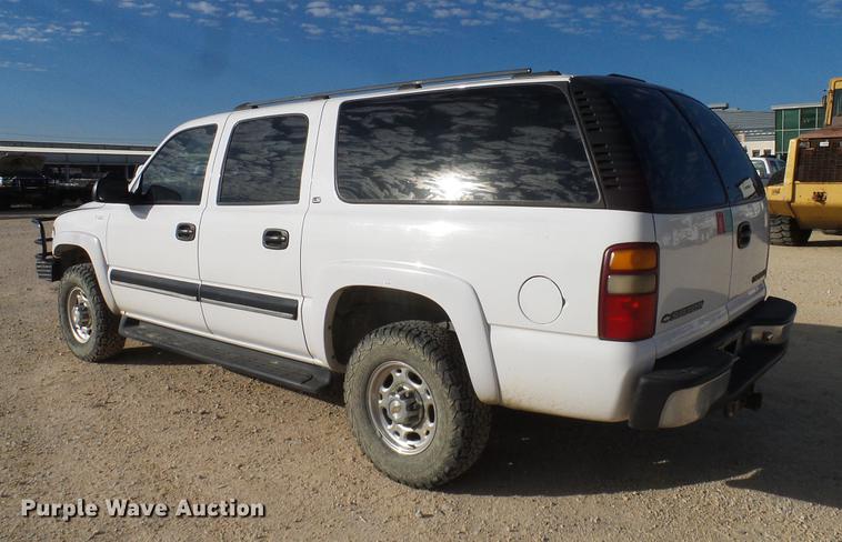 image for item DC2238 2001 Chevrolet Suburban K2500 SUV