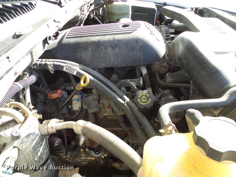 image for item DC2238 2001 Chevrolet Suburban K2500 SUV