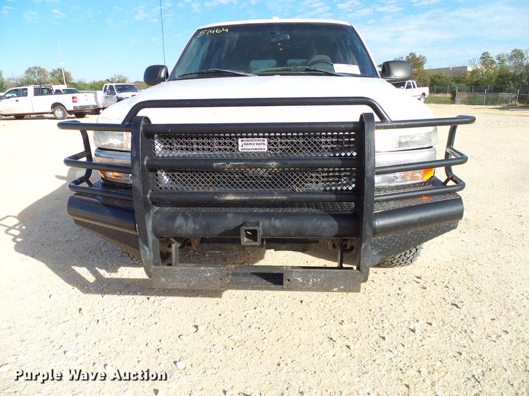 image for item DC2238 2001 Chevrolet Suburban K2500 SUV