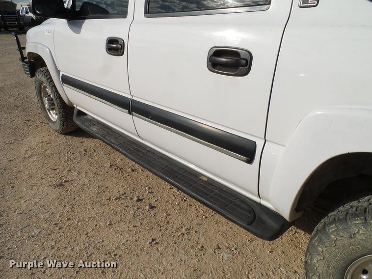 image for item DC2238 2001 Chevrolet Suburban K2500 SUV