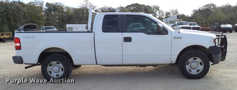 image for item DC2239 2007 Ford F150 SuperCab pickup truck