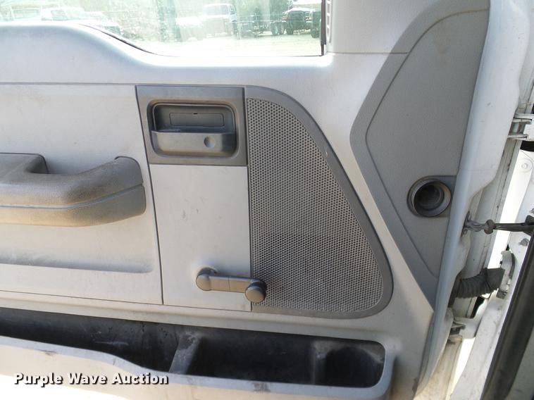 image for item DC2239 2007 Ford F150 SuperCab pickup truck