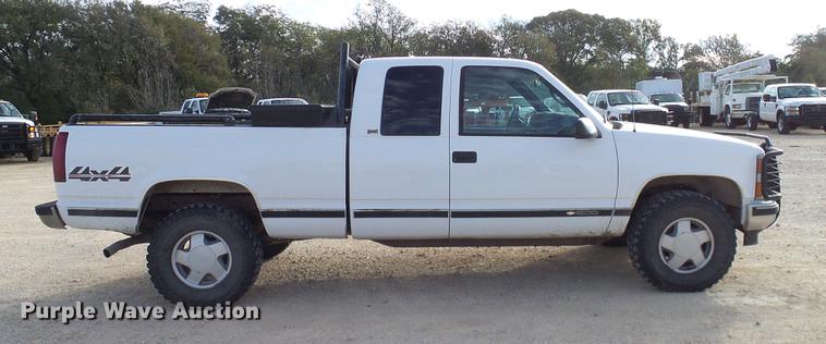 image for item DC2240 1997 Chevrolet K1500 Ext. Cab pickup truck