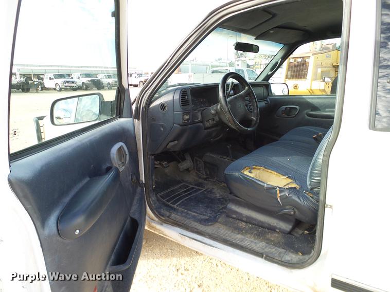 image for item DC2240 1997 Chevrolet K1500 Ext. Cab pickup truck