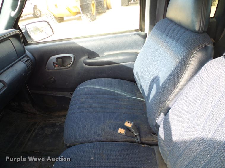 image for item DC2240 1997 Chevrolet K1500 Ext. Cab pickup truck