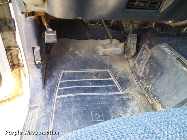 image for item DC2240 1997 Chevrolet K1500 Ext. Cab pickup truck