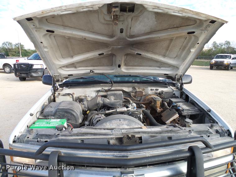 image for item DC2240 1997 Chevrolet K1500 Ext. Cab pickup truck