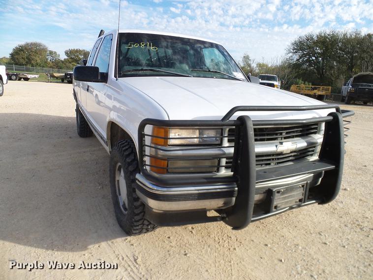 image for item DC2240 1997 Chevrolet K1500 Ext. Cab pickup truck