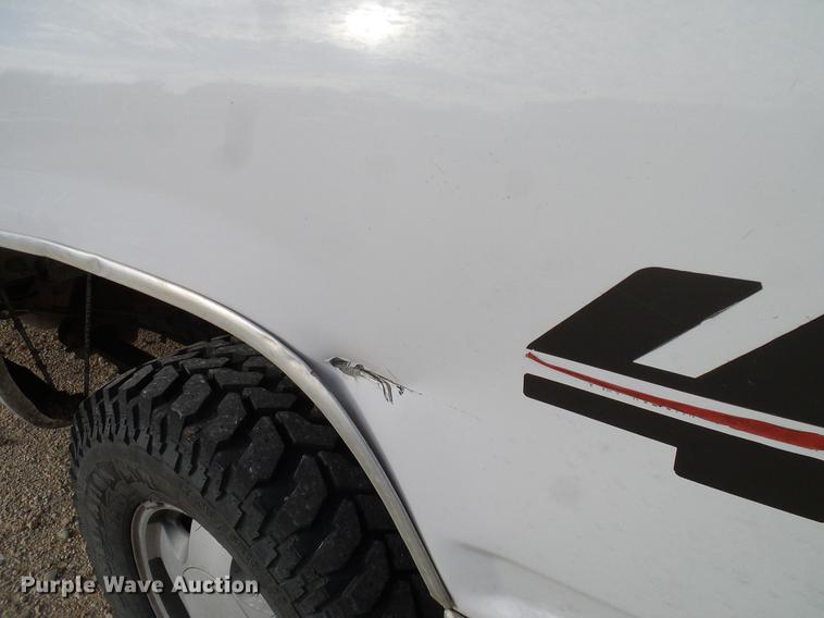 image for item DC2240 1997 Chevrolet K1500 Ext. Cab pickup truck