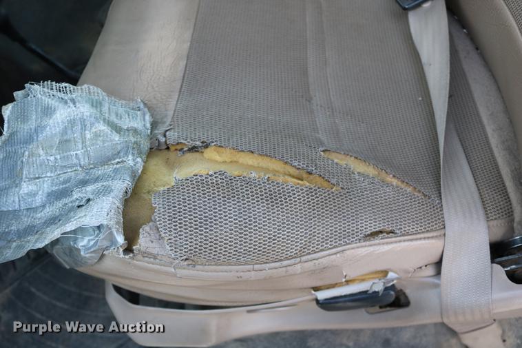 image for item DC3582 2001 Ford F250 Super Duty Crew Cab pickup truck