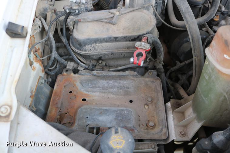 image for item DC3582 2001 Ford F250 Super Duty Crew Cab pickup truck