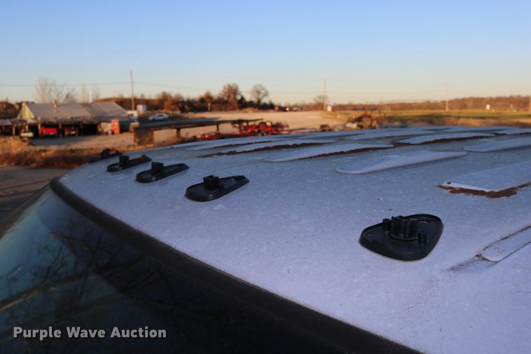 image for item DC3582 2001 Ford F250 Super Duty Crew Cab pickup truck