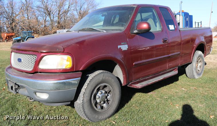 image for item DC3583 1999 Ford F250 SuperCab pickup truck