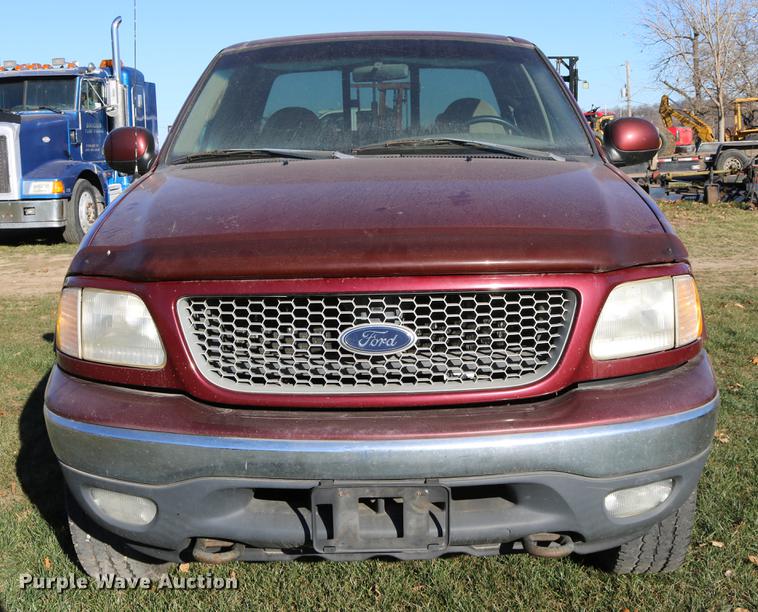 image for item DC3583 1999 Ford F250 SuperCab pickup truck