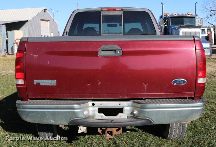 image for item DC3583 1999 Ford F250 SuperCab pickup truck