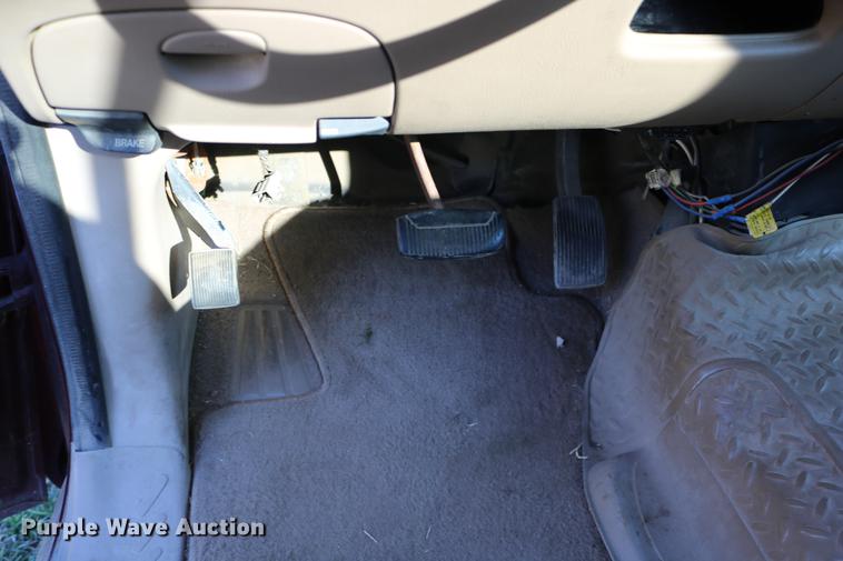 image for item DC3583 1999 Ford F250 SuperCab pickup truck