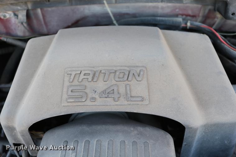 image for item DC3583 1999 Ford F250 SuperCab pickup truck