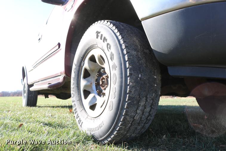 image for item DC3583 1999 Ford F250 SuperCab pickup truck