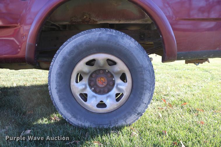 image for item DC3583 1999 Ford F250 SuperCab pickup truck