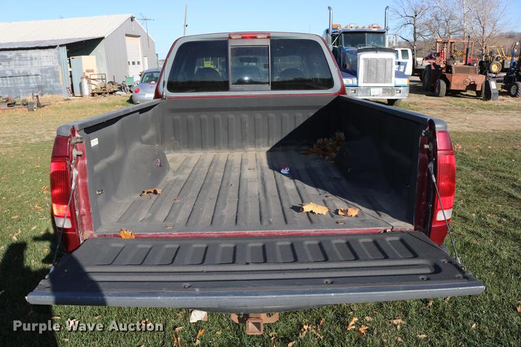image for item DC3583 1999 Ford F250 SuperCab pickup truck
