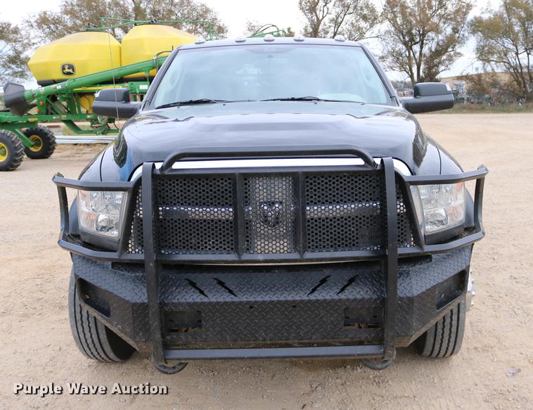 image for item DC3716 2012 Dodge Ram 5500 Crew Cab flatbed truck