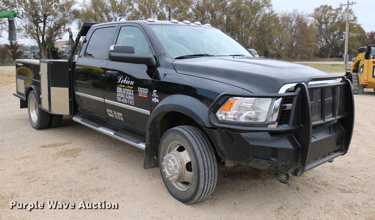 image for item DC3716 2012 Dodge Ram 5500 Crew Cab flatbed truck