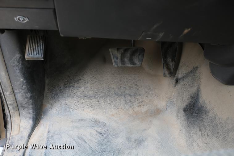 image for item DC3716 2012 Dodge Ram 5500 Crew Cab flatbed truck