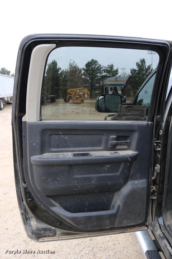 image for item DC3716 2012 Dodge Ram 5500 Crew Cab flatbed truck