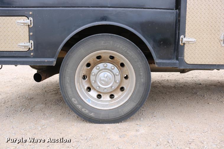 image for item DC3716 2012 Dodge Ram 5500 Crew Cab flatbed truck