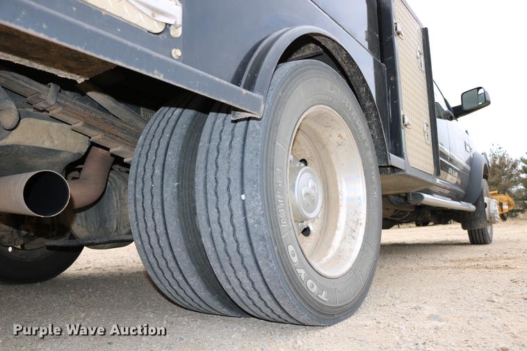 image for item DC3716 2012 Dodge Ram 5500 Crew Cab flatbed truck
