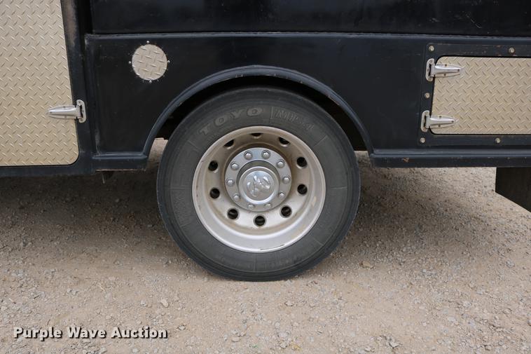 image for item DC3716 2012 Dodge Ram 5500 Crew Cab flatbed truck