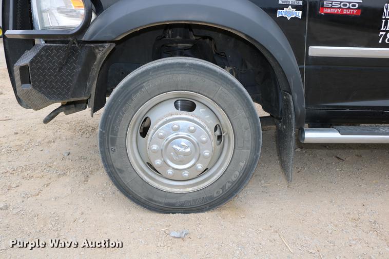 image for item DC3716 2012 Dodge Ram 5500 Crew Cab flatbed truck