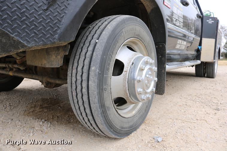 image for item DC3716 2012 Dodge Ram 5500 Crew Cab flatbed truck