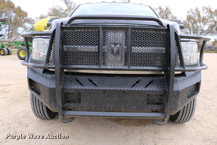 image for item DC3716 2012 Dodge Ram 5500 Crew Cab flatbed truck