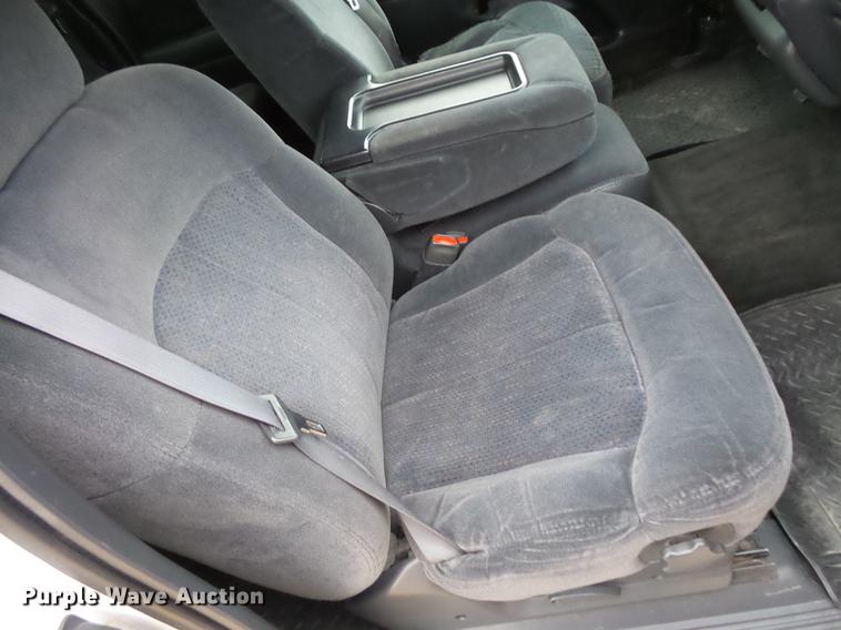 image for item DC4745 2000 Chevrolet Silverado K2500 Ext. Cab pickup truck