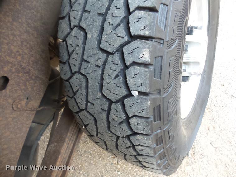 image for item DC4745 2000 Chevrolet Silverado K2500 Ext. Cab pickup truck