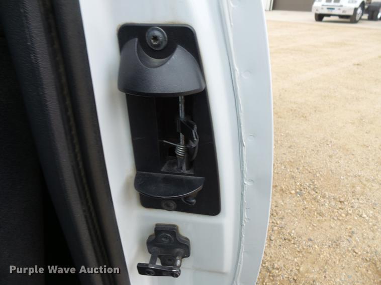 image for item DC4745 2000 Chevrolet Silverado K2500 Ext. Cab pickup truck