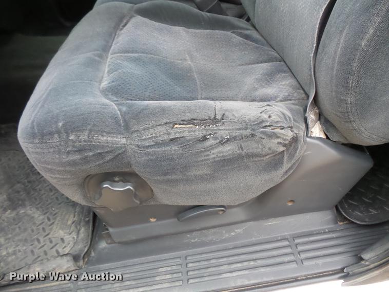 image for item DC4745 2000 Chevrolet Silverado K2500 Ext. Cab pickup truck