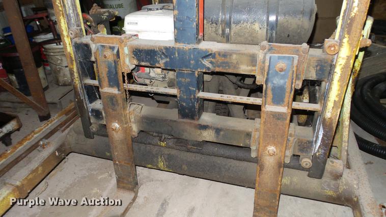 image for item DC5735 (2) Donkey B11 forklifts