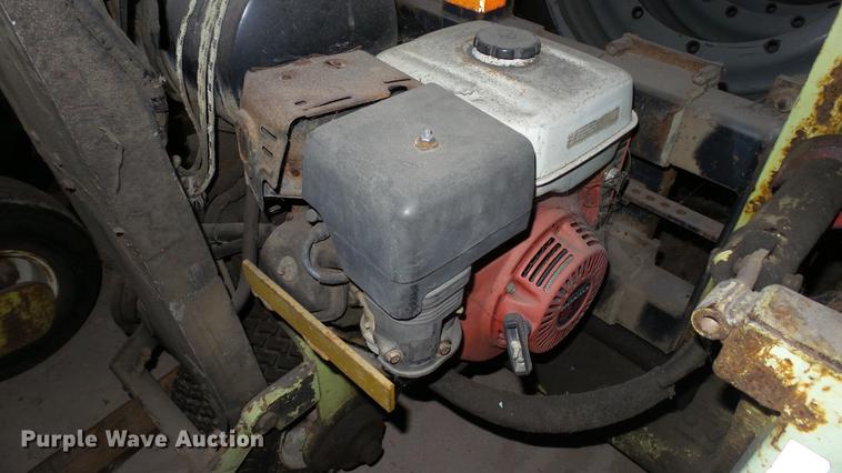 image for item DC5735 (2) Donkey B11 forklifts