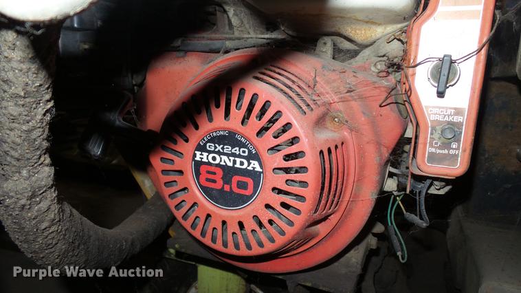 image for item DC5735 (2) Donkey B11 forklifts