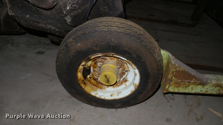 image for item DC5735 (2) Donkey B11 forklifts